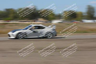 media/Oct-04-2025-OnGrid (Sat) [[44bd565ffa]]/Purple Group/Grapevine/